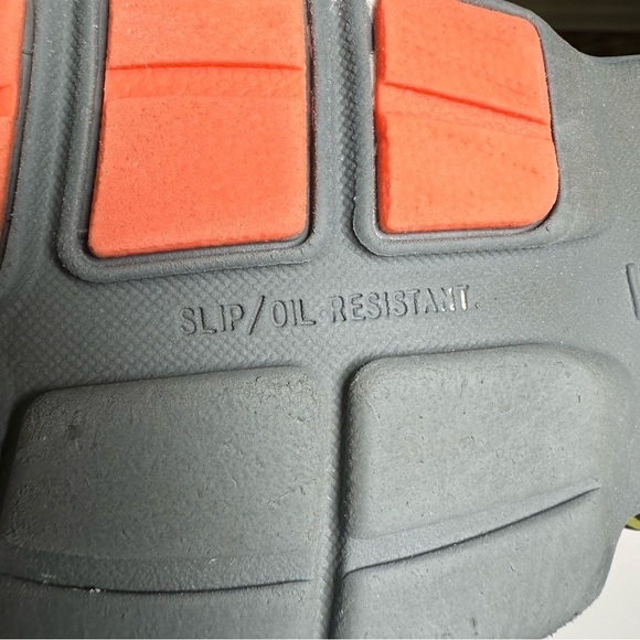 WOLVERINE JETSTREAM SAFETY SHOES W10693 SIZE 7.5 - Picture 13 of 15